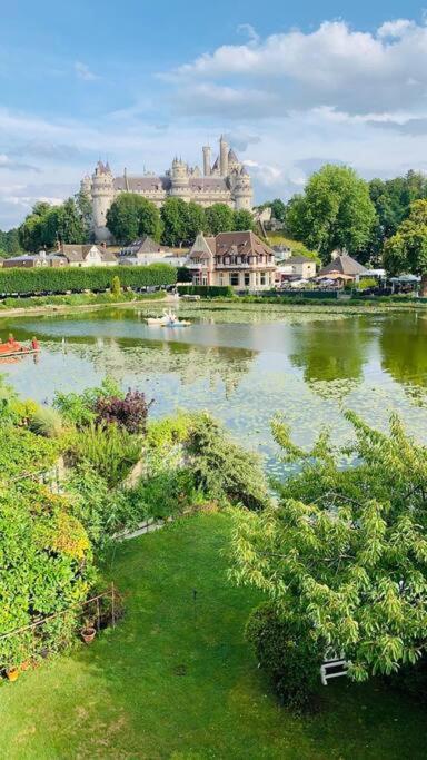 Maison De Charme Avec Vue Sur Chateau Pierrefonds Eksteriør bilde