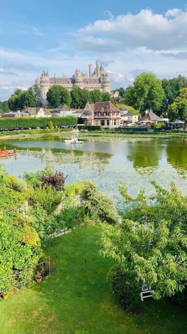 Maison De Charme Avec Vue Sur Chateau Pierrefonds Eksteriør bilde